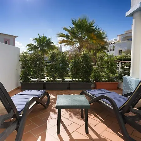 2 Bedroom Townhouse Quinta Da Encosta Velha Nyaraló *