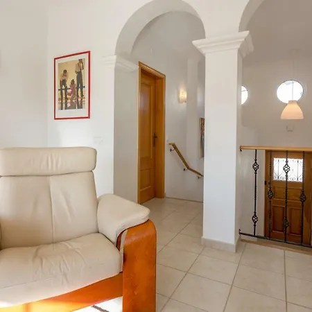2 Bedroom Townhouse Quinta Da Encosta Velha Nyaraló *
