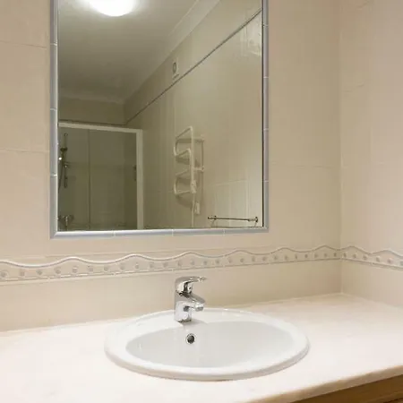 2 Bedroom Townhouse Quinta Da Encosta Velha Nyaraló