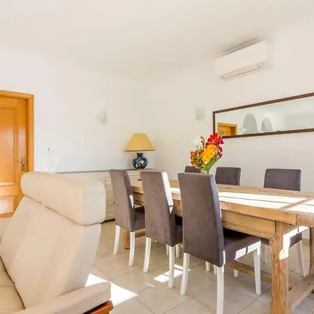 2 Bedroom Townhouse Quinta Da Encosta Velha Nyaraló *