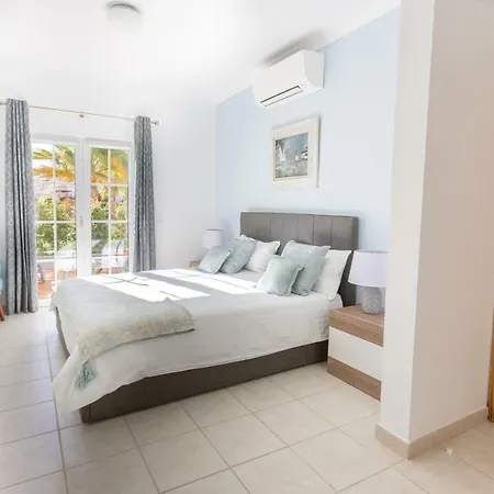 Nyaraló 2 Bedroom Townhouse Quinta Da Encosta Velha *