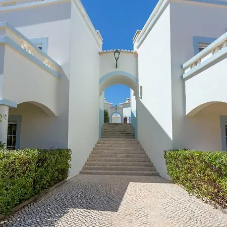 2 Bedroom Townhouse Quinta Da Encosta Velha * بودينز